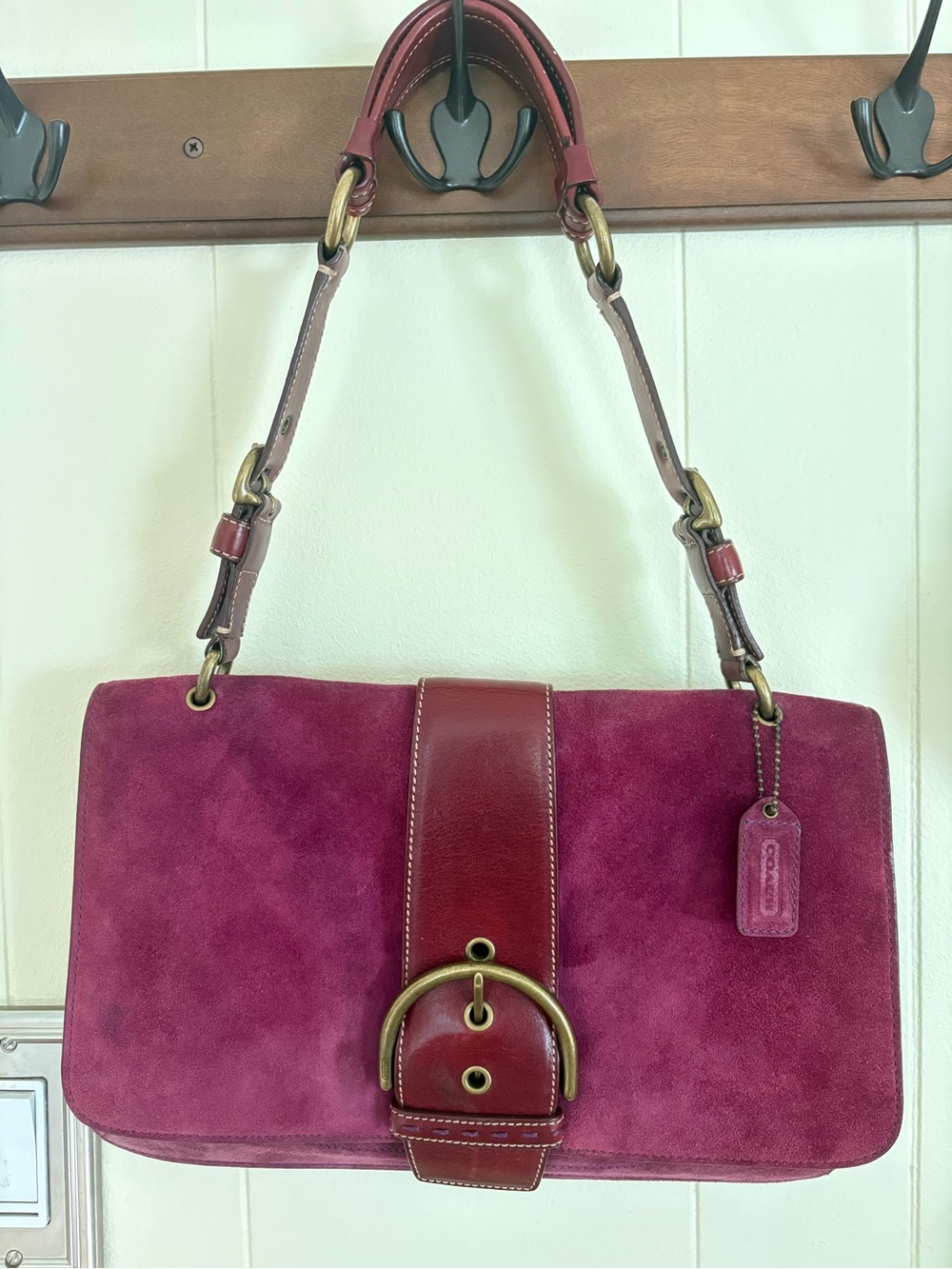 Vintage 2004 Coach Soho 9664 Burgundy Suede Large Flap Shoulder Bag